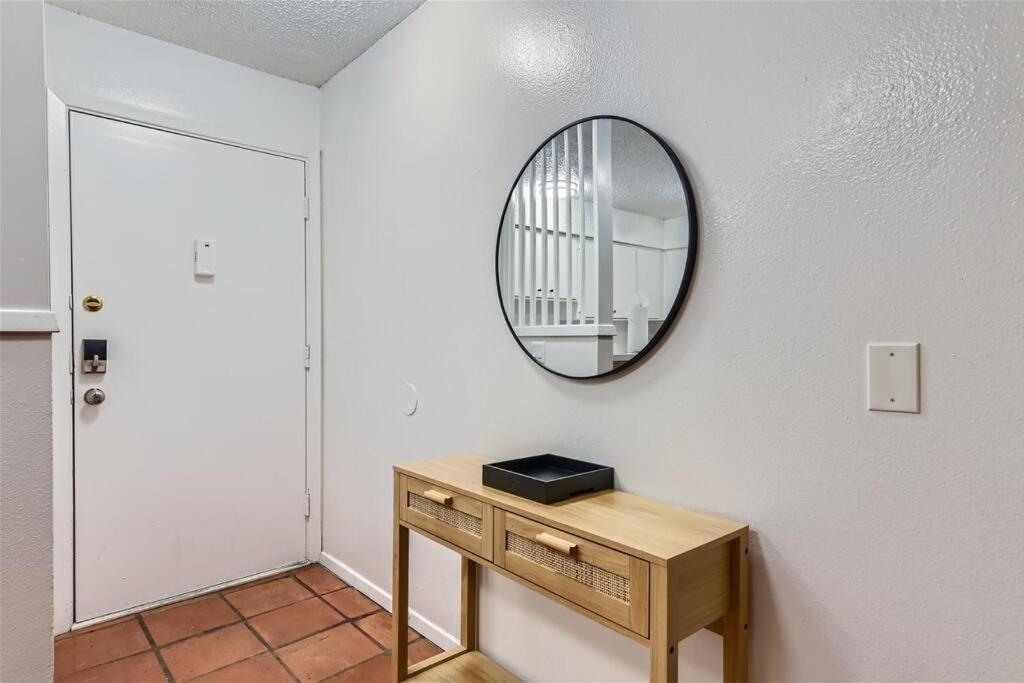 Your 2B Getaway - Sleeps 6 - Pool, Pkg - Walk Dtwn 奧斯汀 外观 照片