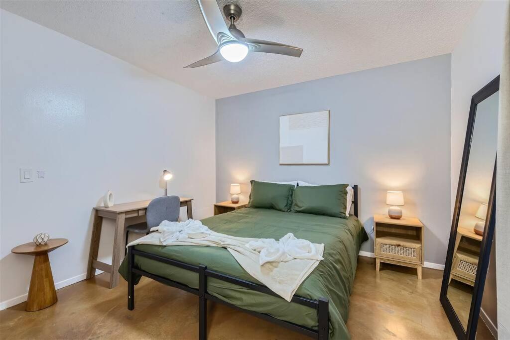 Your 2B Getaway - Sleeps 6 - Pool, Pkg - Walk Dtwn 奧斯汀 外观 照片